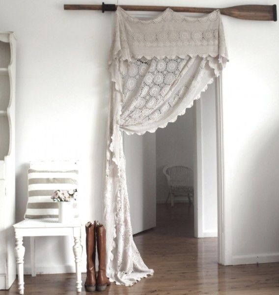 vintage lace tablecloth