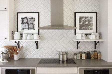 herringbone-backsplash