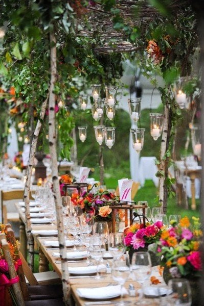 Cool Table Setting Ideas For Outdoor Entertaining