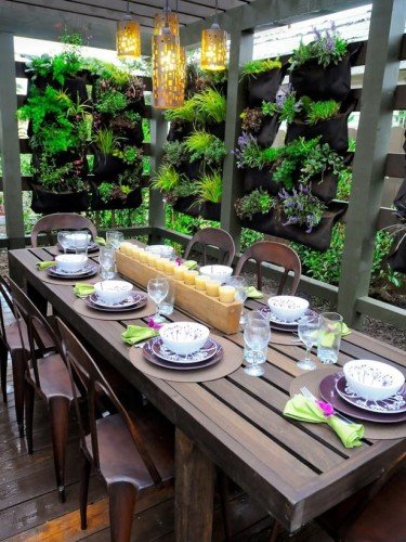 pocket garden patio dining