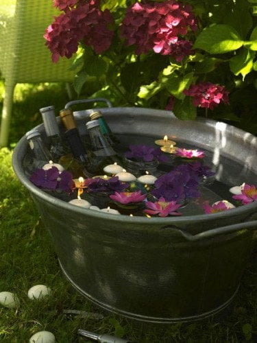 table-decoration-ideas-summer-zinc-tub-garden-wine-cooler