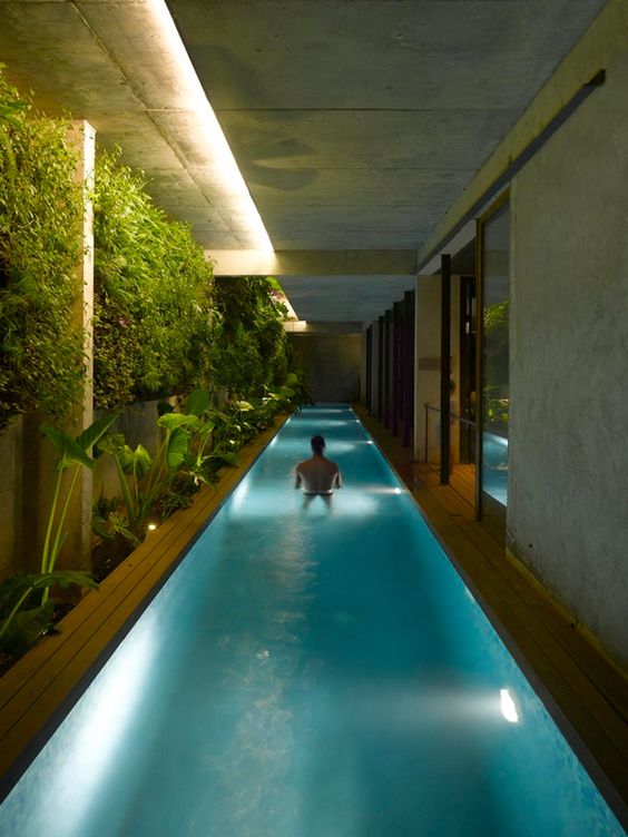 indoor pool one kind design