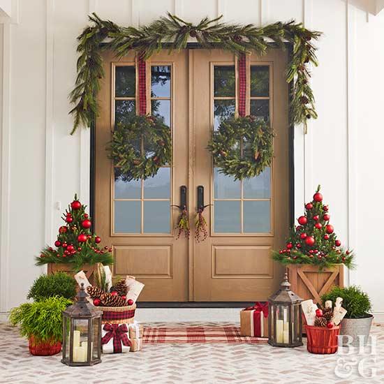 Christmas Wreath and Front Door Christmas Decorations