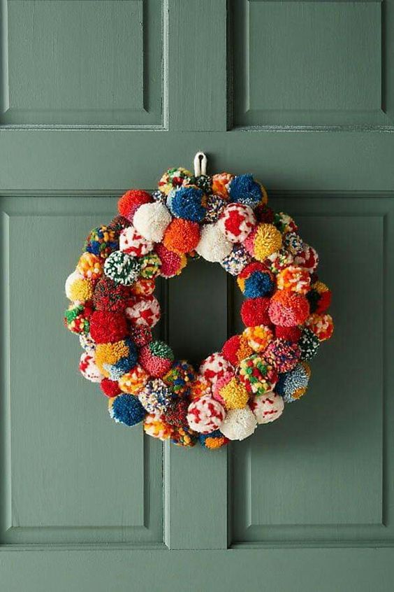 pom pom wreath