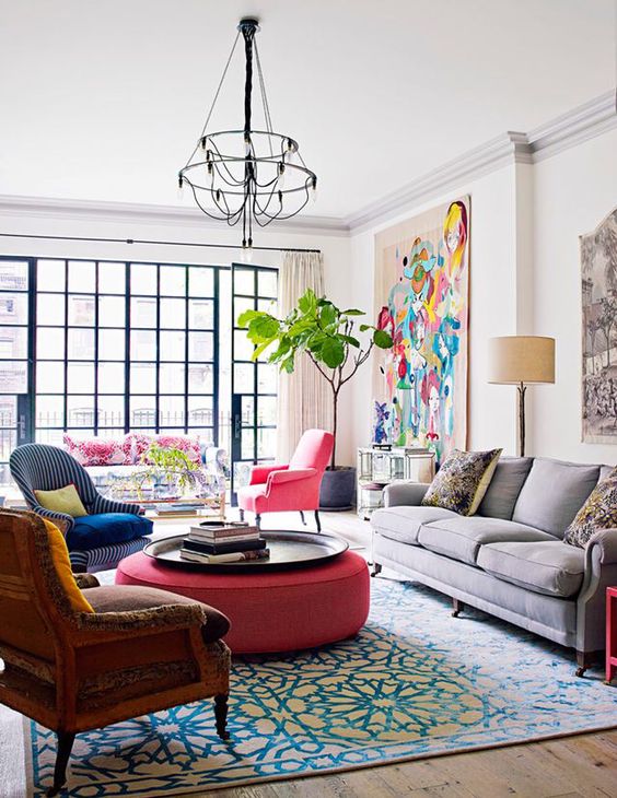 In love! Natural light, high ceilings and colourful accents! Beautiful eclectic living room.