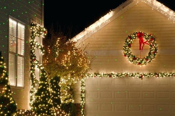 Christmas Garage Door Decorations to Make, Create and Enjoy! | Decorated Life