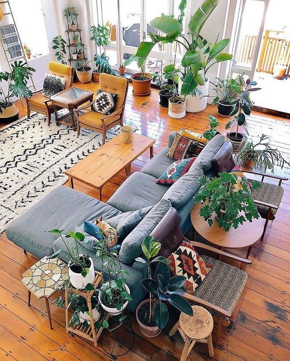 30 Boho Living Room Ideas - Bohemian decor inpsiration for your living room. Beautiful boho rooms to get you inspired for your own bohemian space.