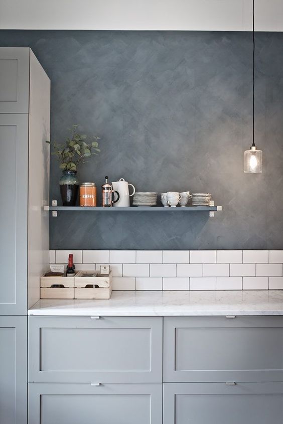 Beautiful, soothing kitchen in grey