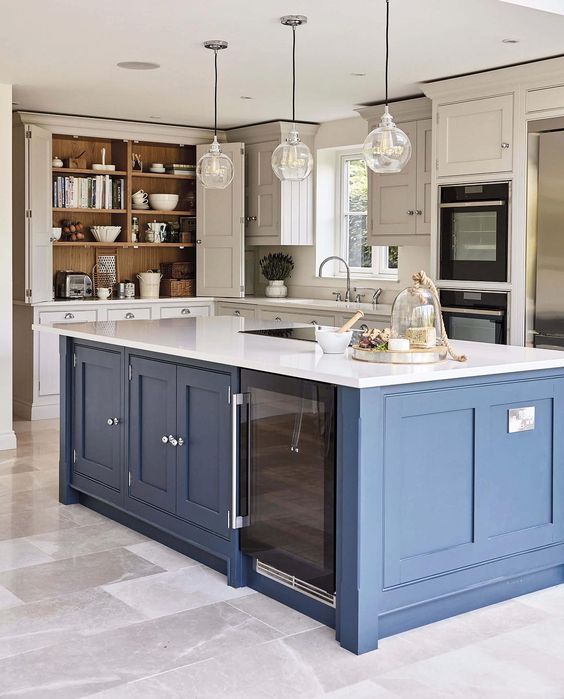 10 Wine Cabinet Ideas: Kitchen Island, Butler's Pantry More | art-kk.com