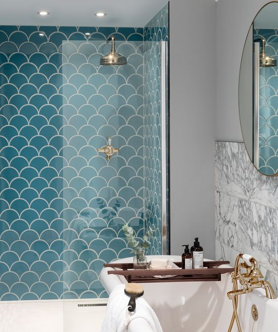  fishscale tiles in blue