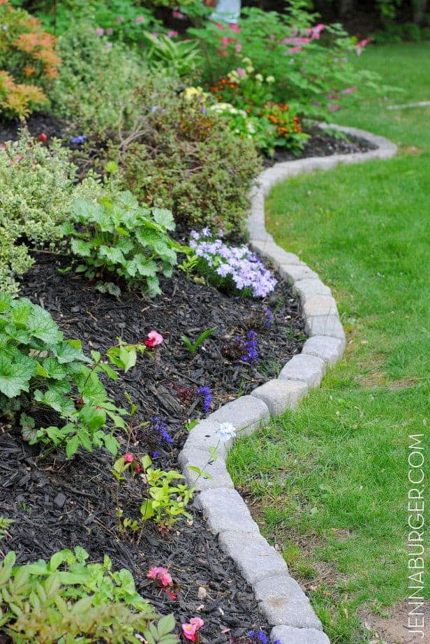 Edging Your Garden, Curved Landscape Edging Blocks
