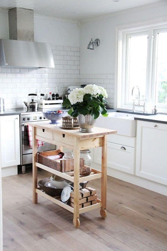 Kitchen Island for Small Kitchens