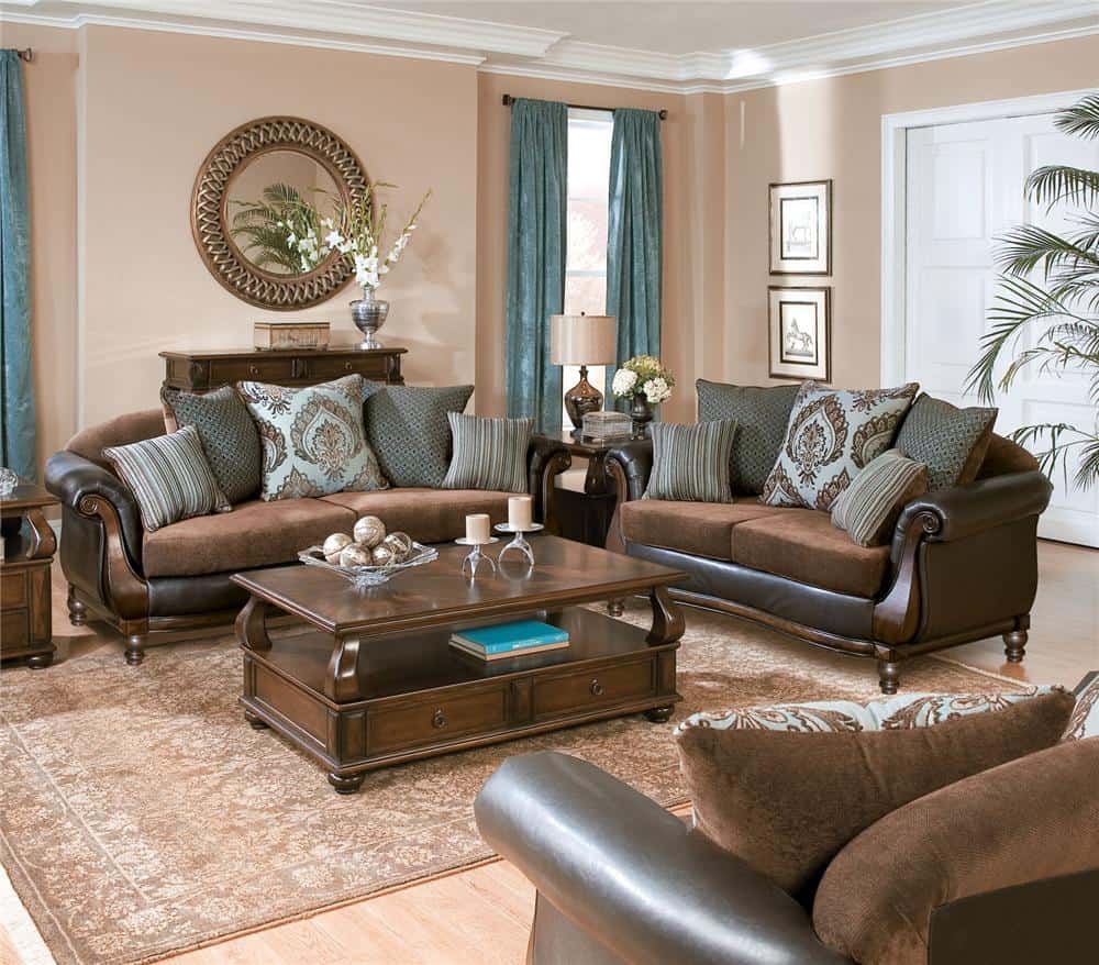 20 Stylish Throw Pillow Ideas for Brown Couches