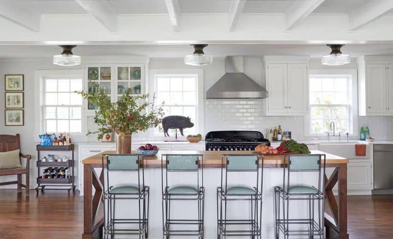 A Modern Farmhouse Kitchen