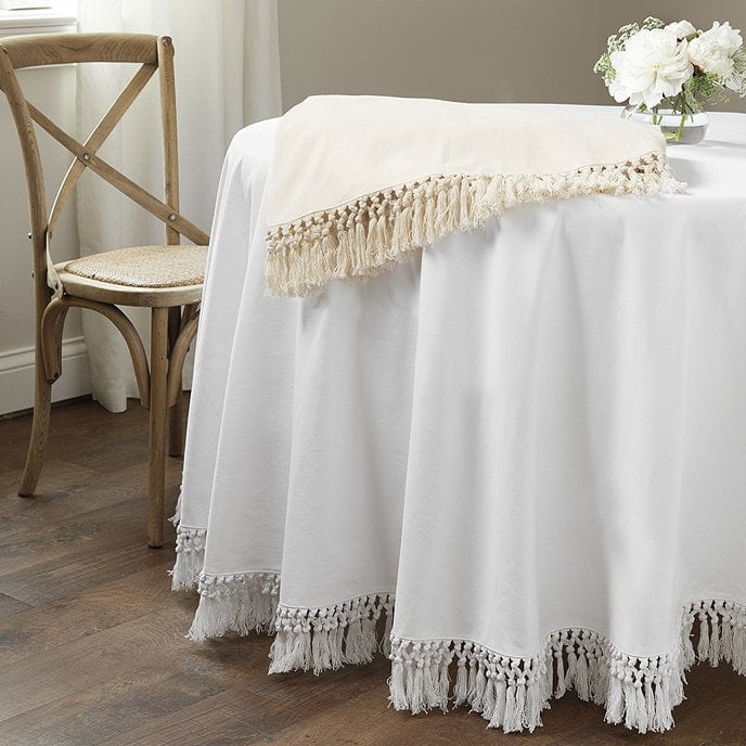 Soften the Table Appearance With a Tablecloth