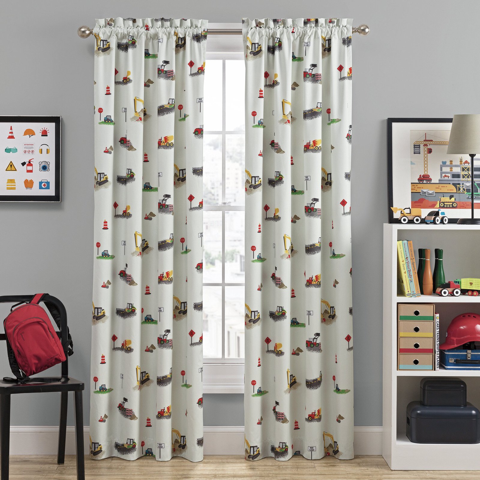 10 Cartoon Curtains for Your Childs Room