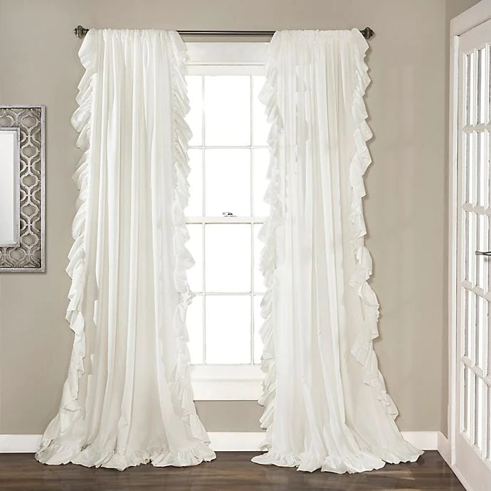 <strong>Stylish and Unique Reyna Window Curtains</strong>