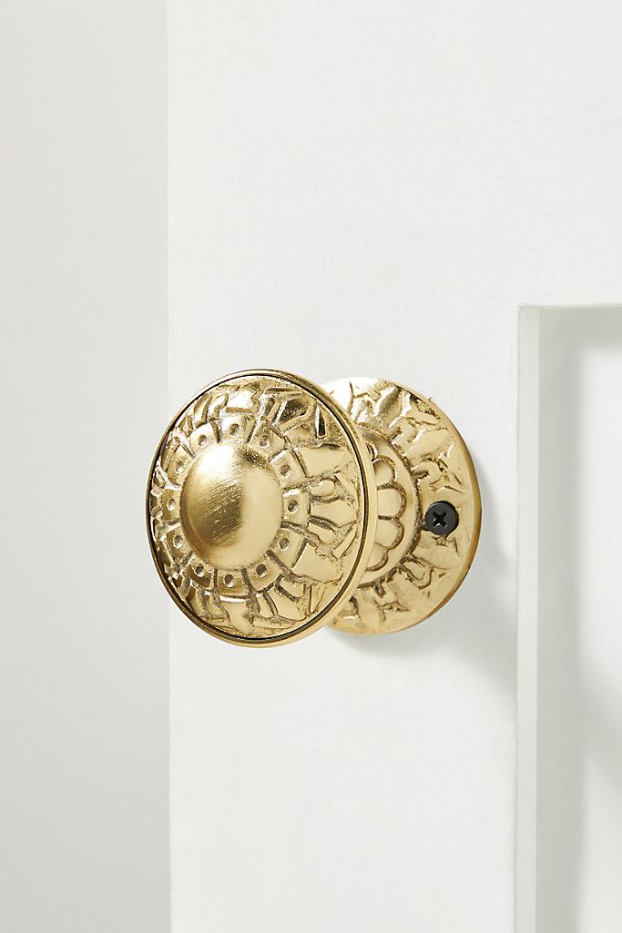 Get A Decorative Door Knob