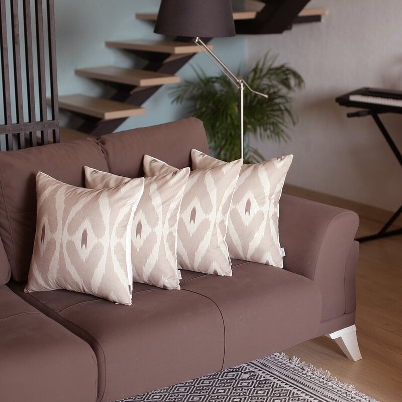 Throw Pillow Ideas For Brown Couches, Throw Pillows To Go With Dark Brown Leather Couch