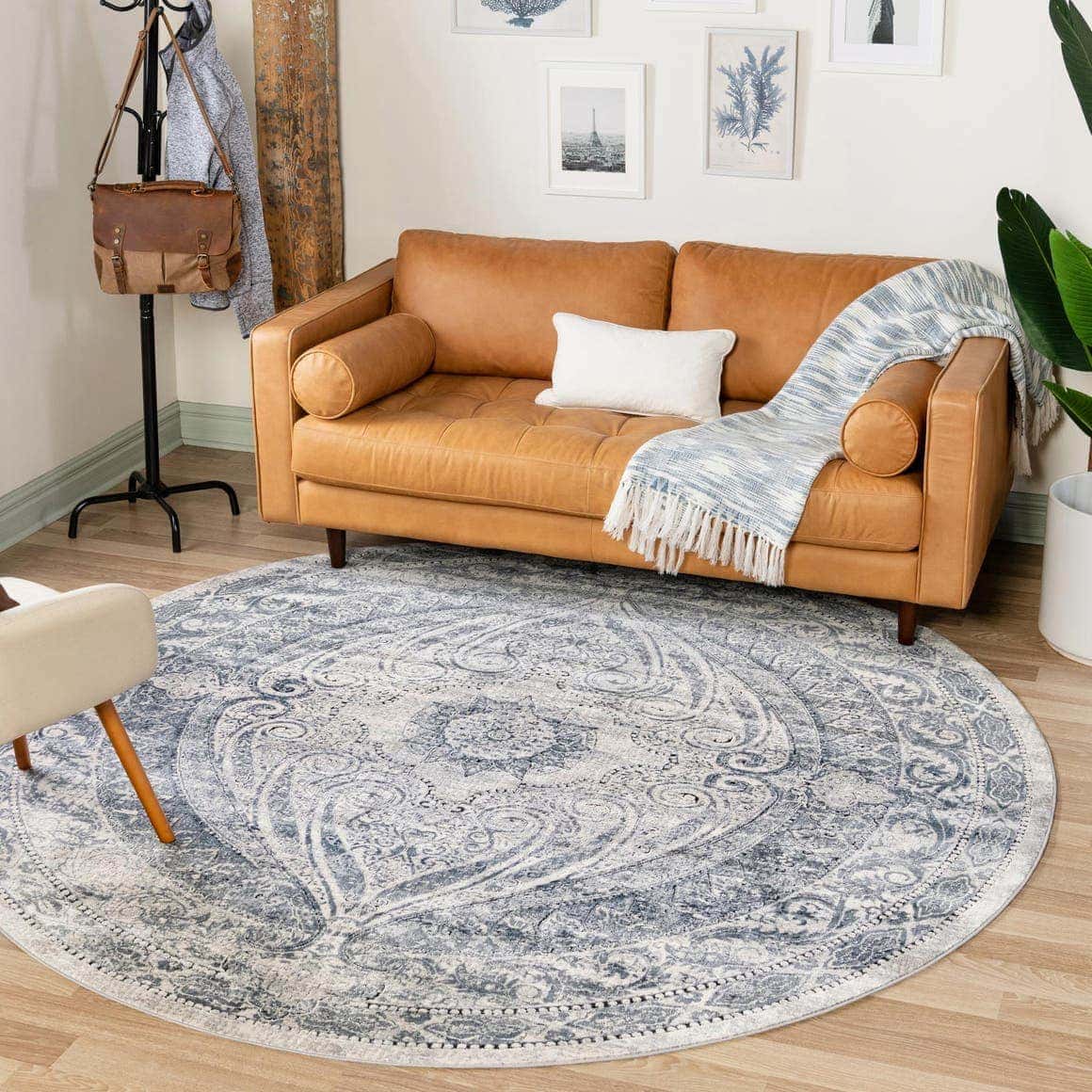 25-gorgeous-rugs-that-go-with-brown-couches