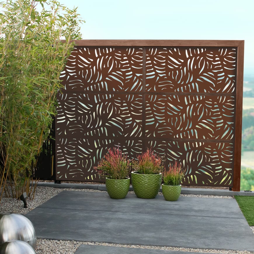 21 Edge Your Space with Composite Fencing For a Unique Touch