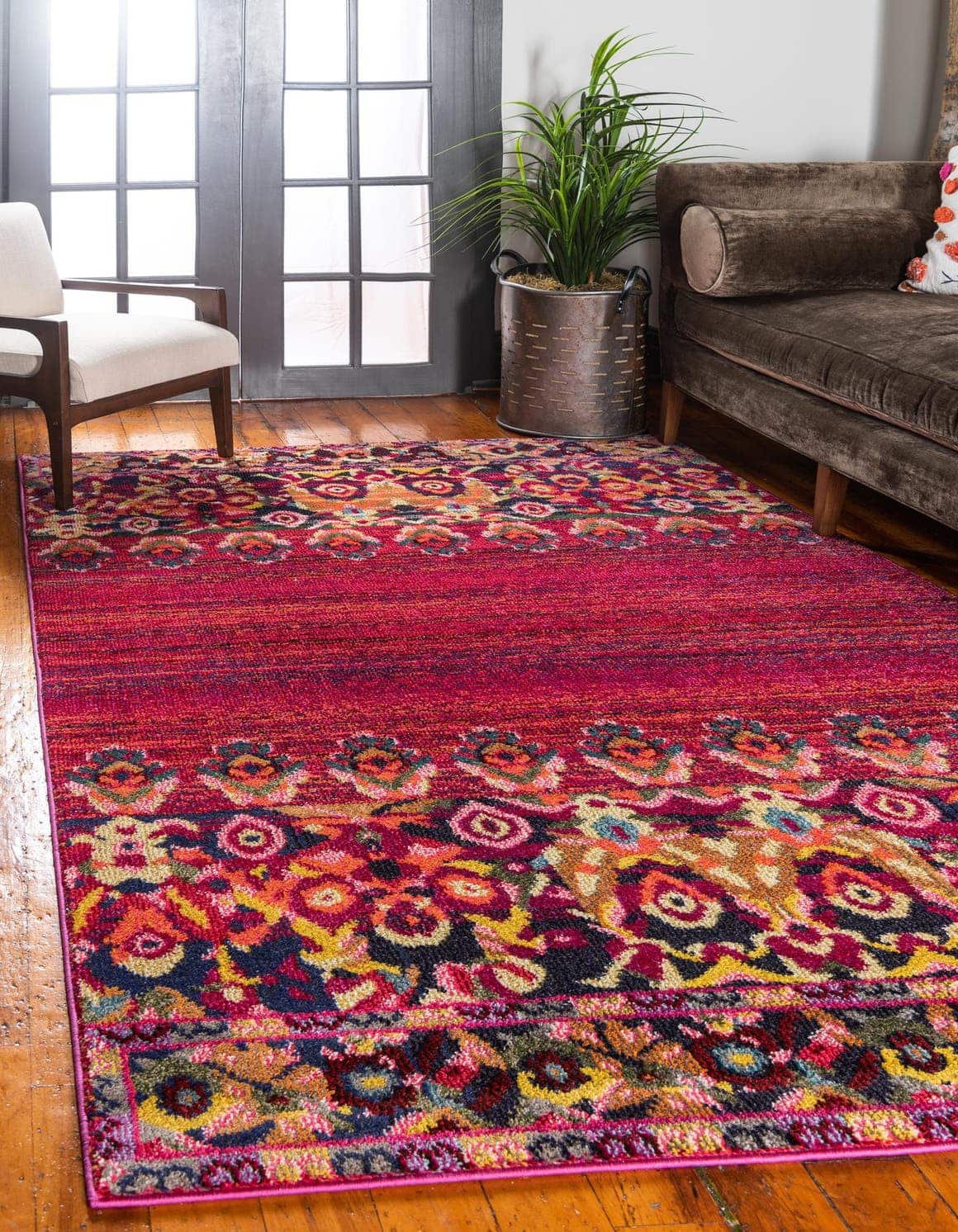 25 Gorgeous Rugs That Go With Brown Couches, Red And Brown Rugs