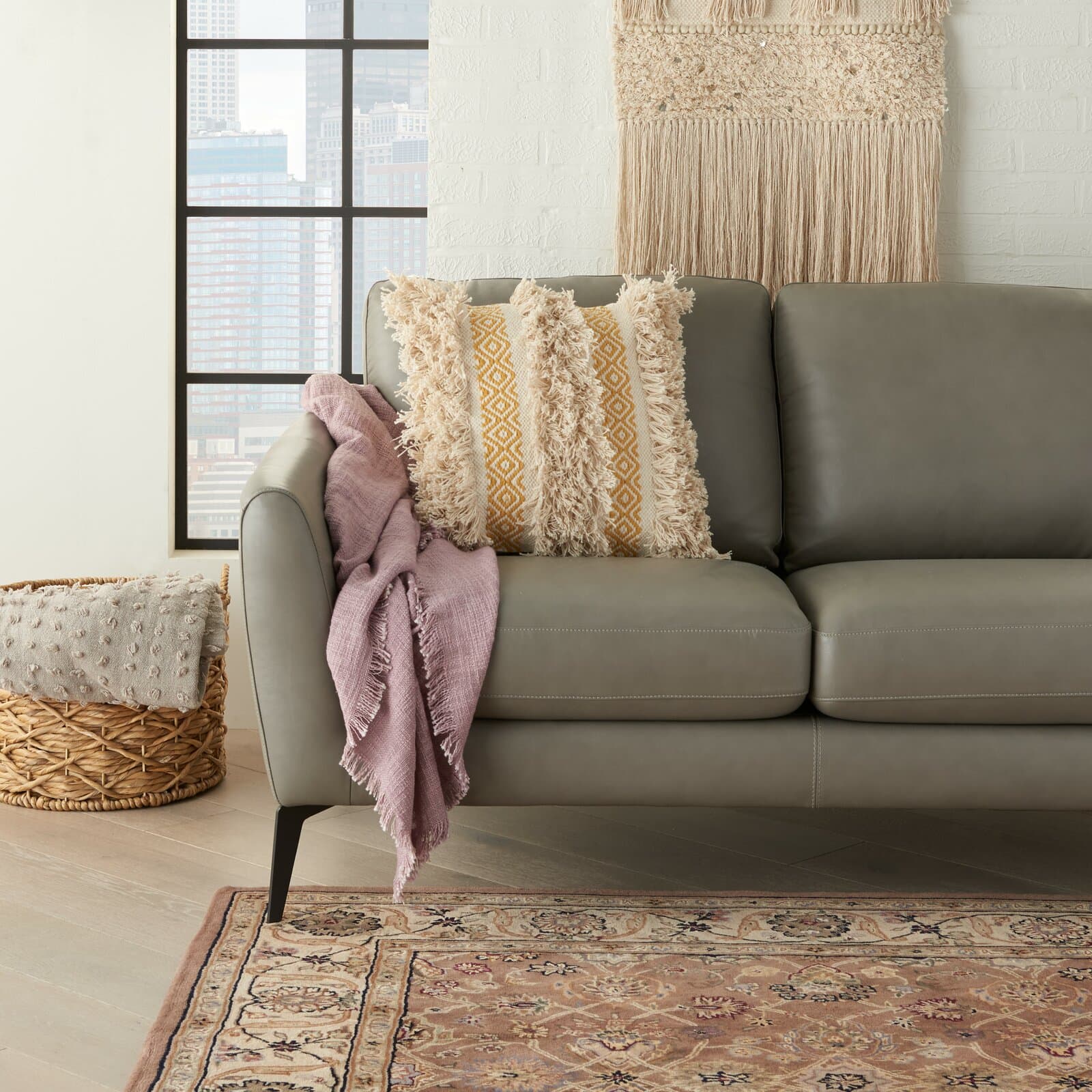 Decorative pillows for outlet gray couch