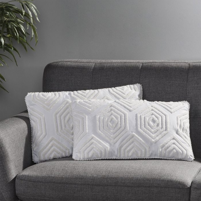 21 Stylish Throw Pillow Ideas for Grey Couches