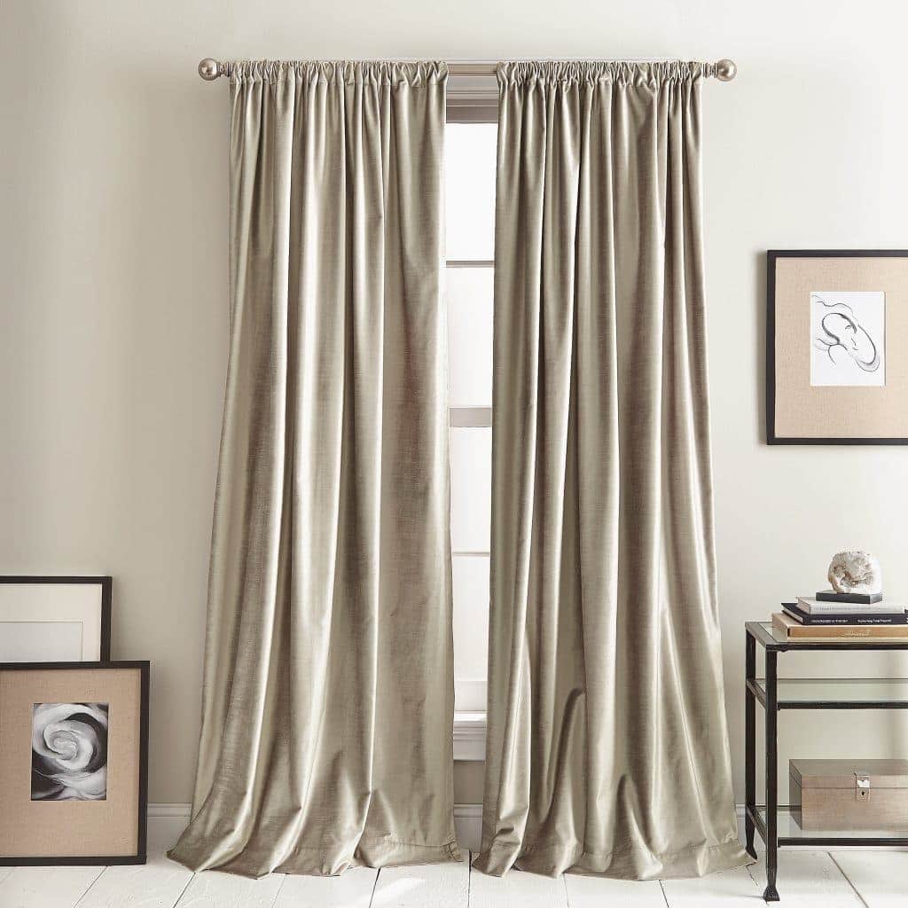 What Color Curtains Go With Off White Walls