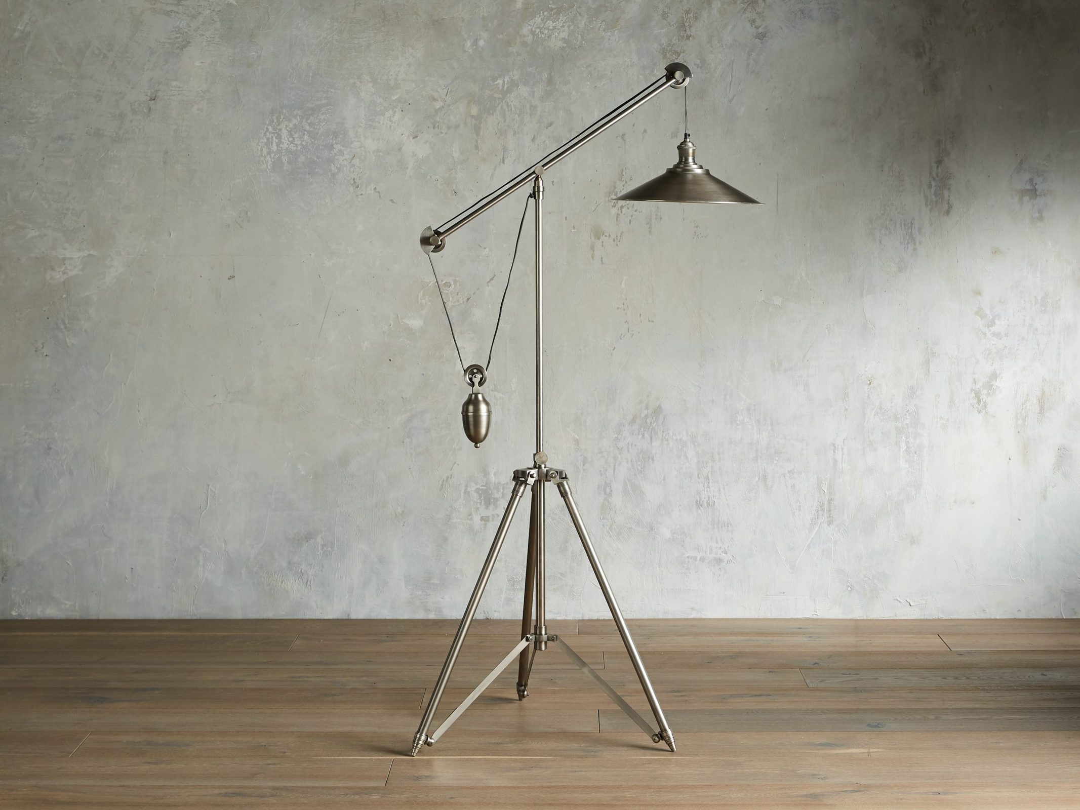 Mina Floor Lamp