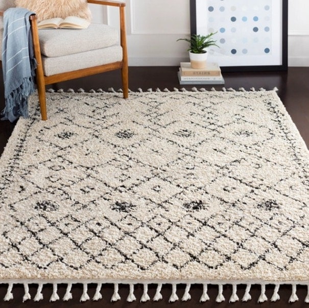 Stylish Berber Shag Area Rug