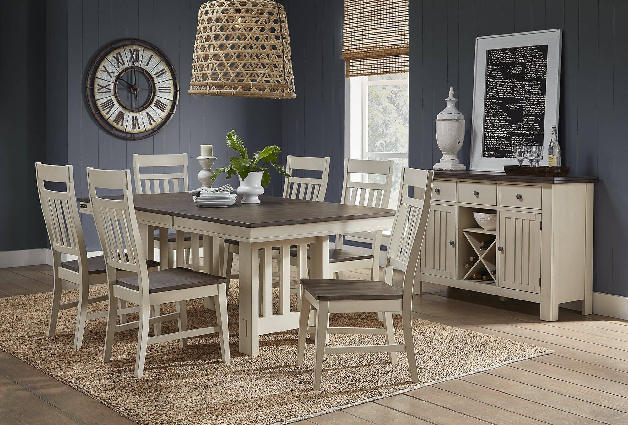 Butterfly Leaf Rubberwood Solid Wood Dining Table