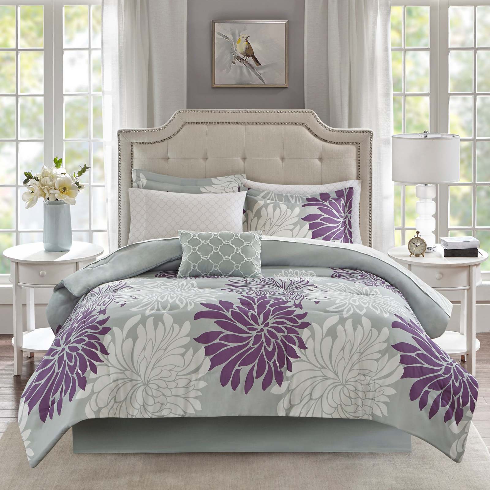 20 Amazing Purple Bedroom Decor Ideas