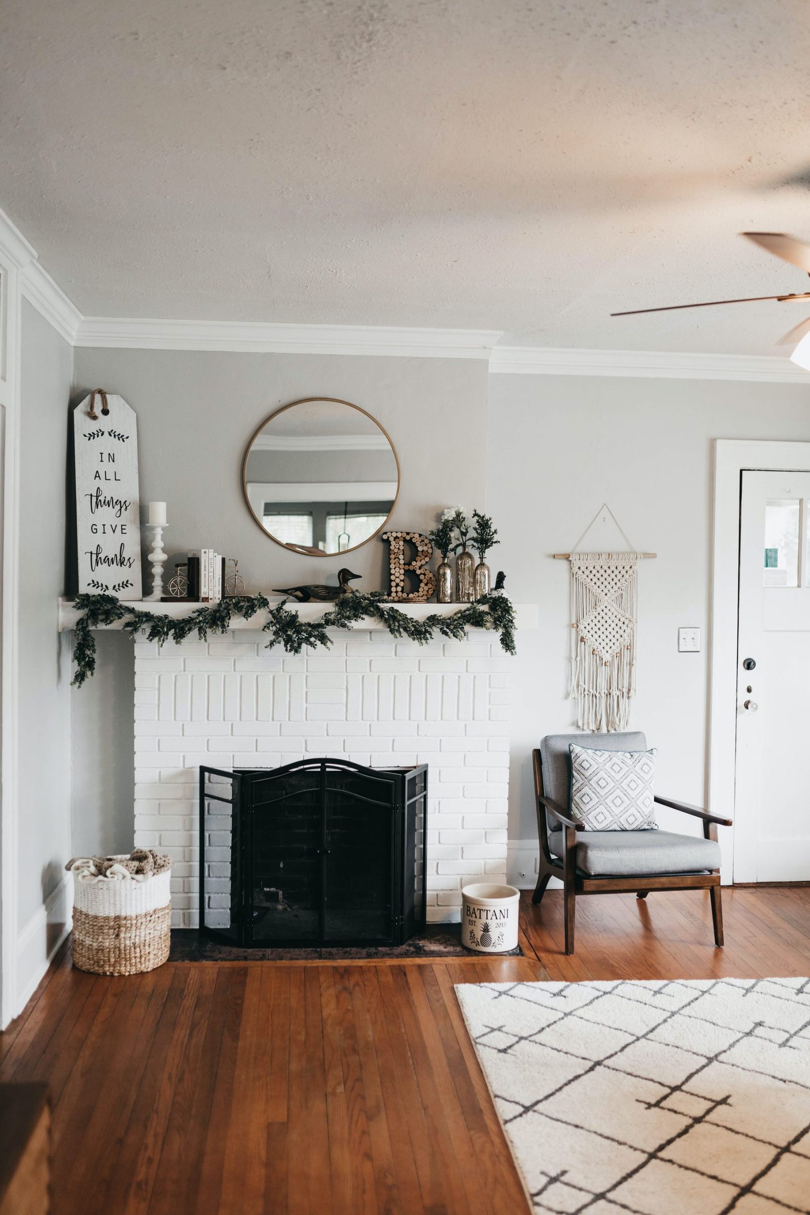 Add Some Greenery With a Botanical Garland