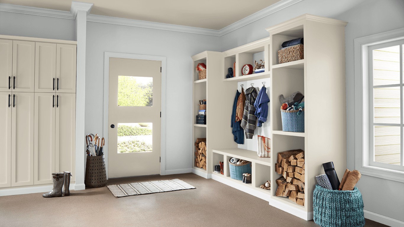 11 Mudroom in reflecting pool by Behr 1