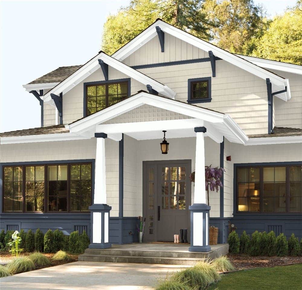 6 Exterior in Edgecomb Gray by Benjamin Moore