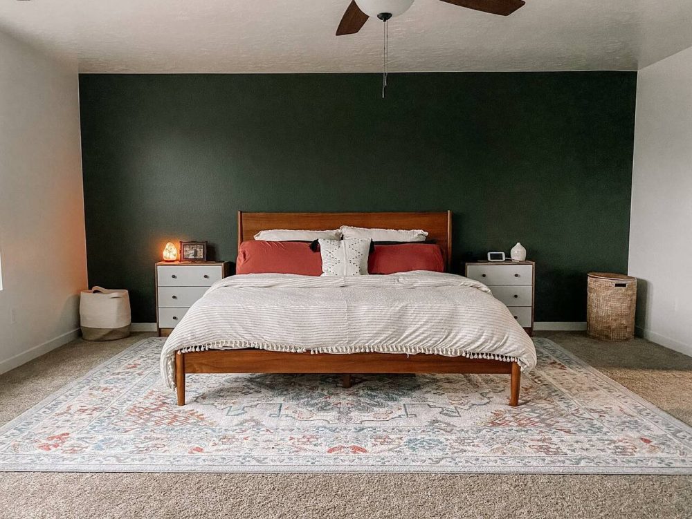 What Rug Size for King Bed? 12 Ideas