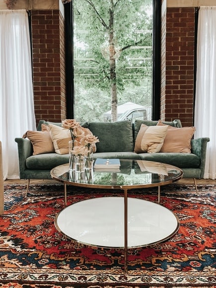 What Color Rug Goes With a Green Couch - 14 Ideas