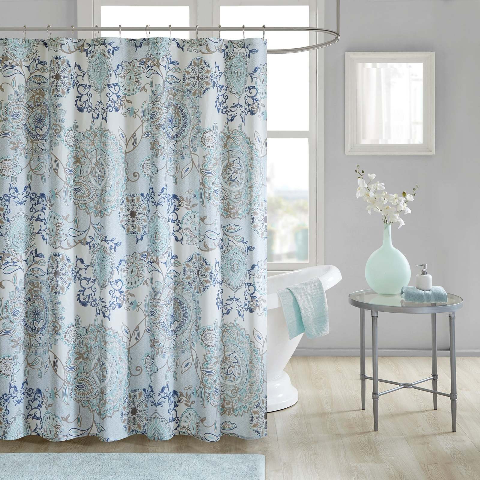 Create a Feminine Look With a Floral Shower Curtain