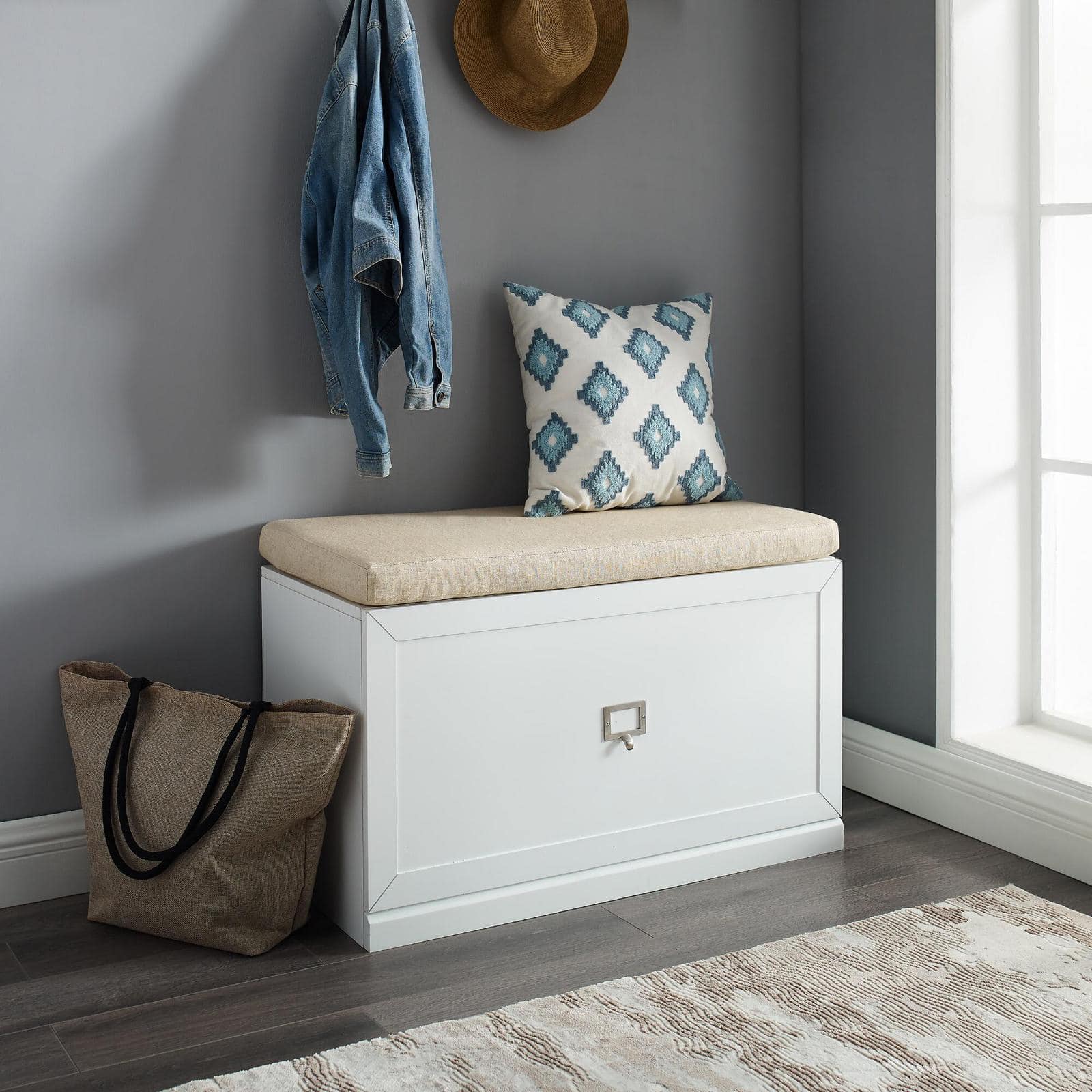 Try a Cushioned Bench with Solo Drawer