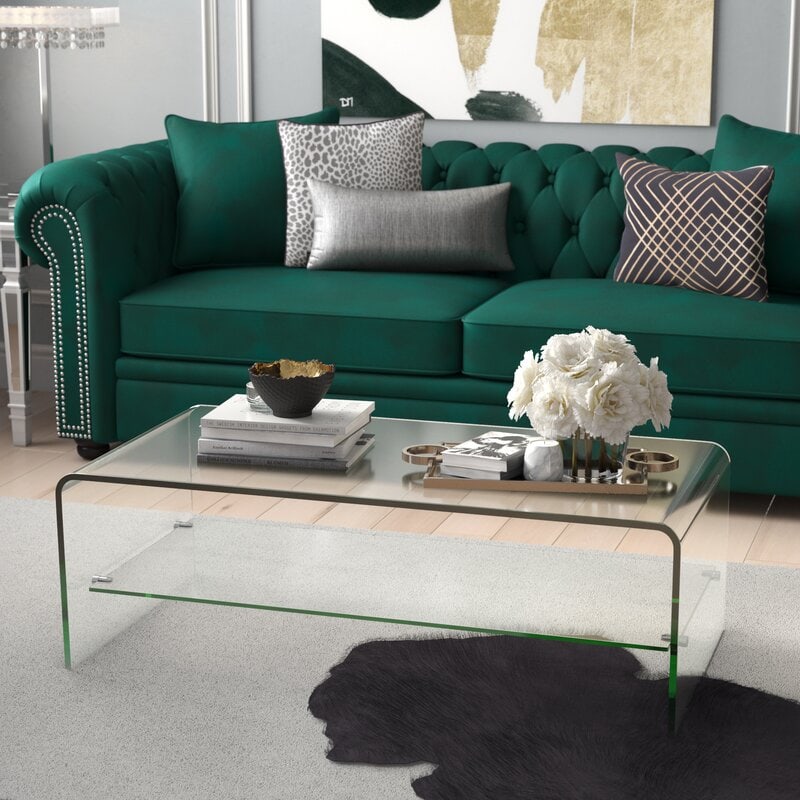 green lounge cushions