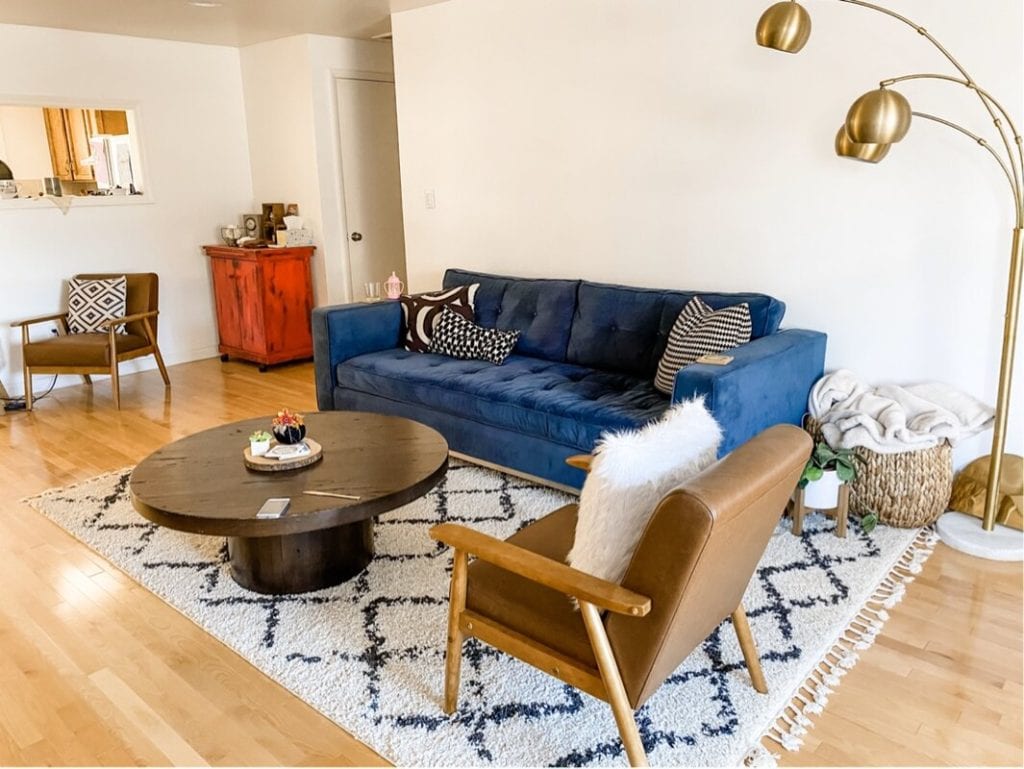 How To Store Blankets 20 Ideas