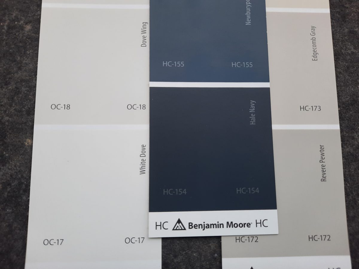 Hale Navy by Benjamin Moore Review