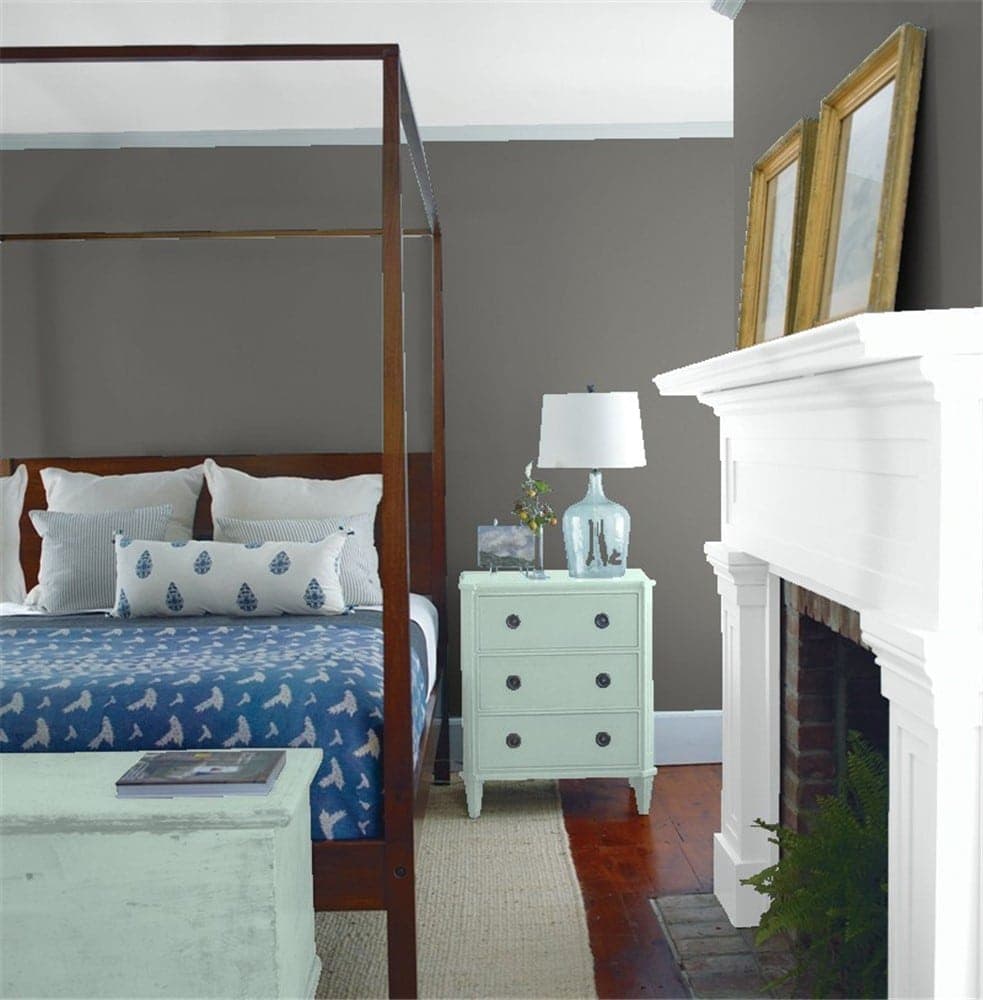 6 Kendall Charcoal by Benjamin Moore