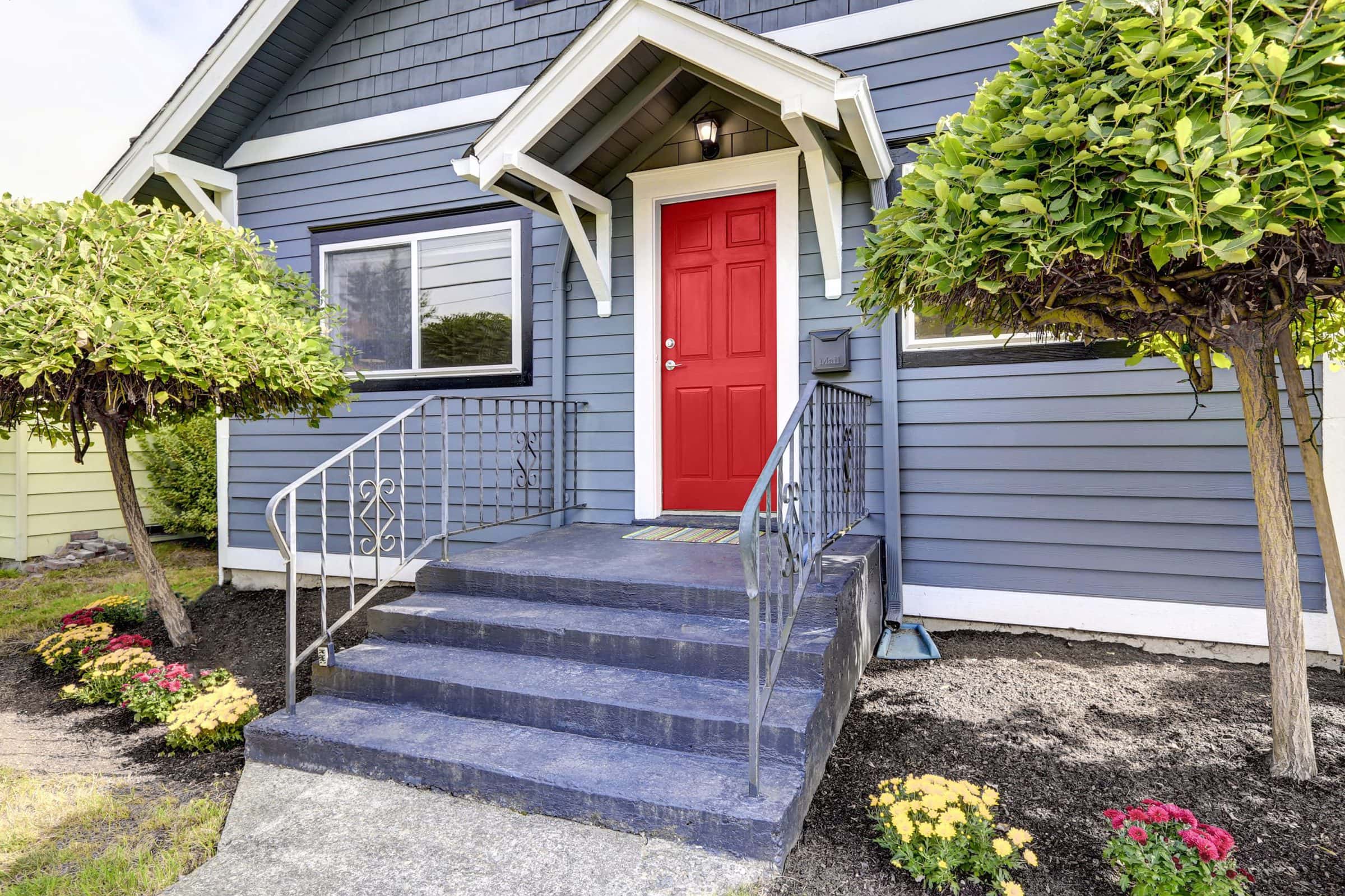 blue front door color ideas