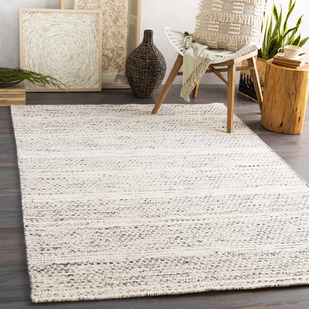 Keep it Neutral with an Easy to Match Rug