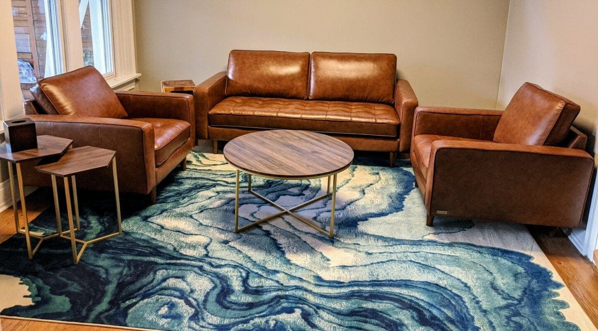 15 Accent Chairs That Go With Brown Leather Couch