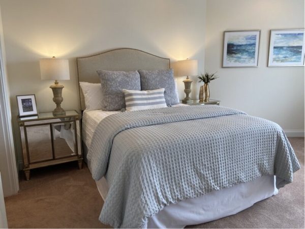 What Color Comforter Goes With a Gray Headboard - 13 Ideas