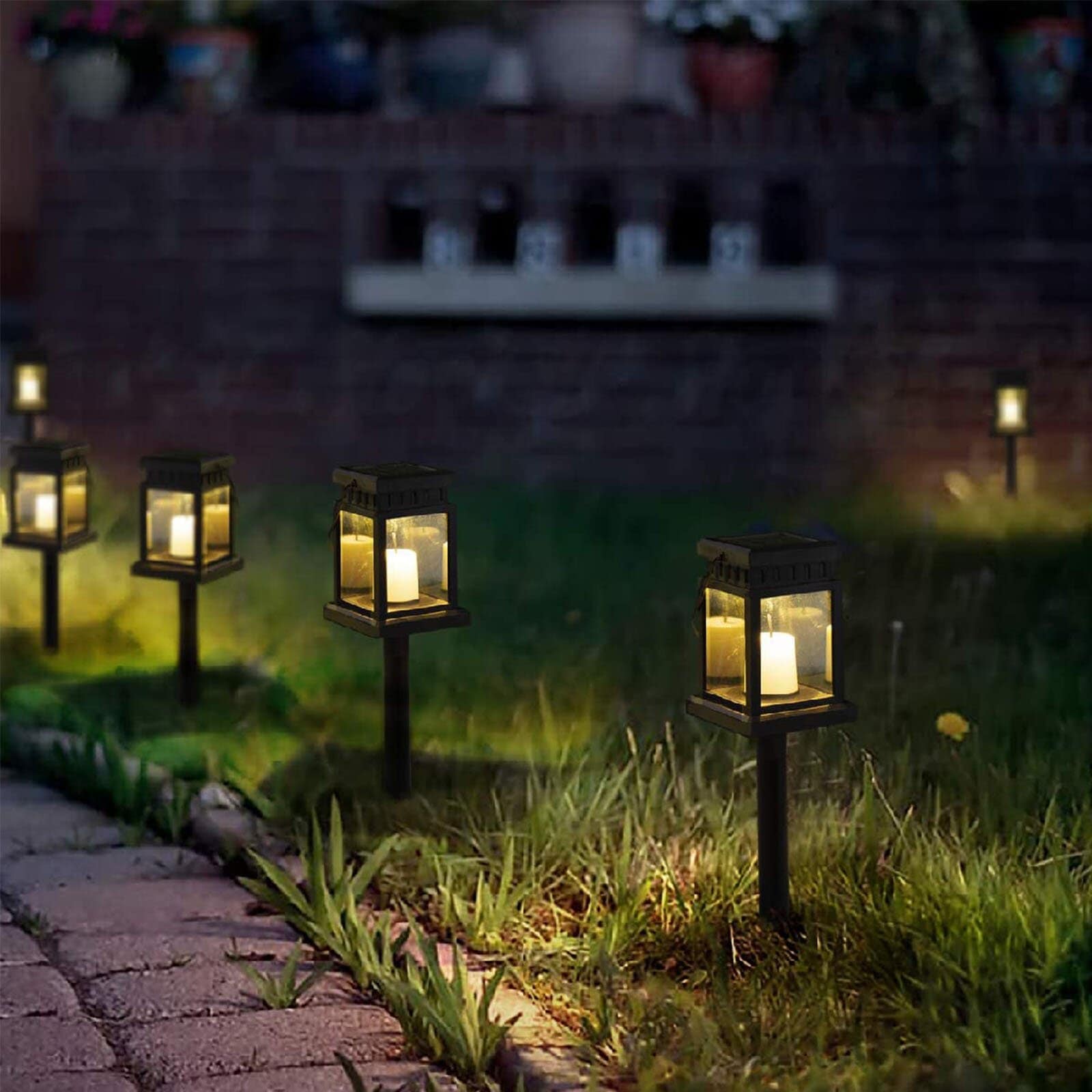Line Your Driveway with Solar Lights