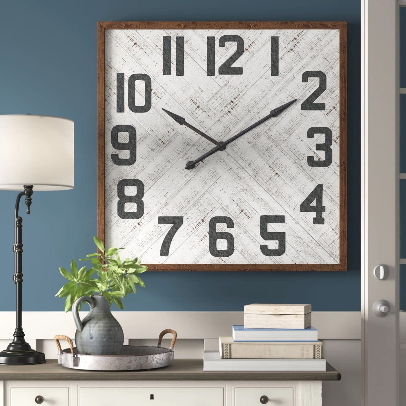 Decorating Around a Wall Clock - 10 Clever Ideas